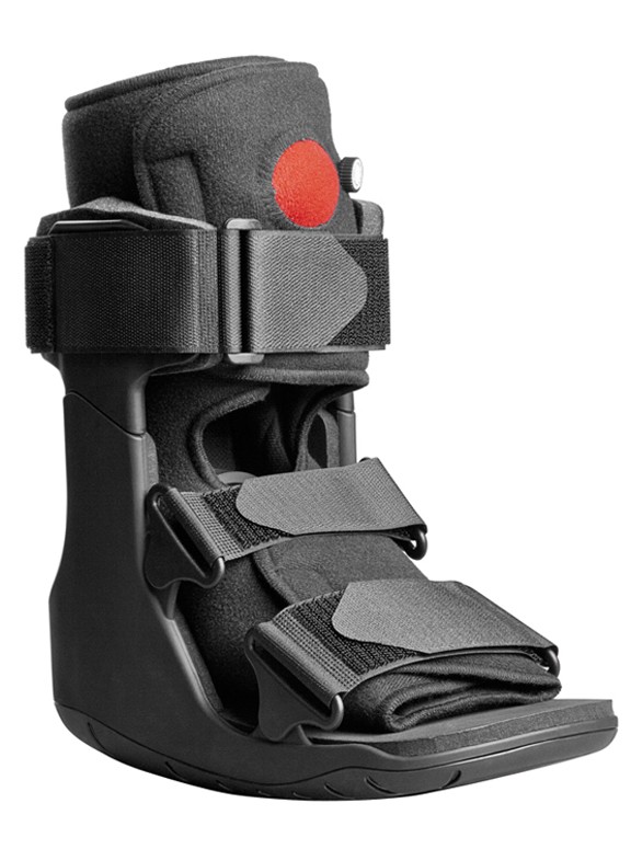 DonJoy Maxtrax Air Ankle Walker